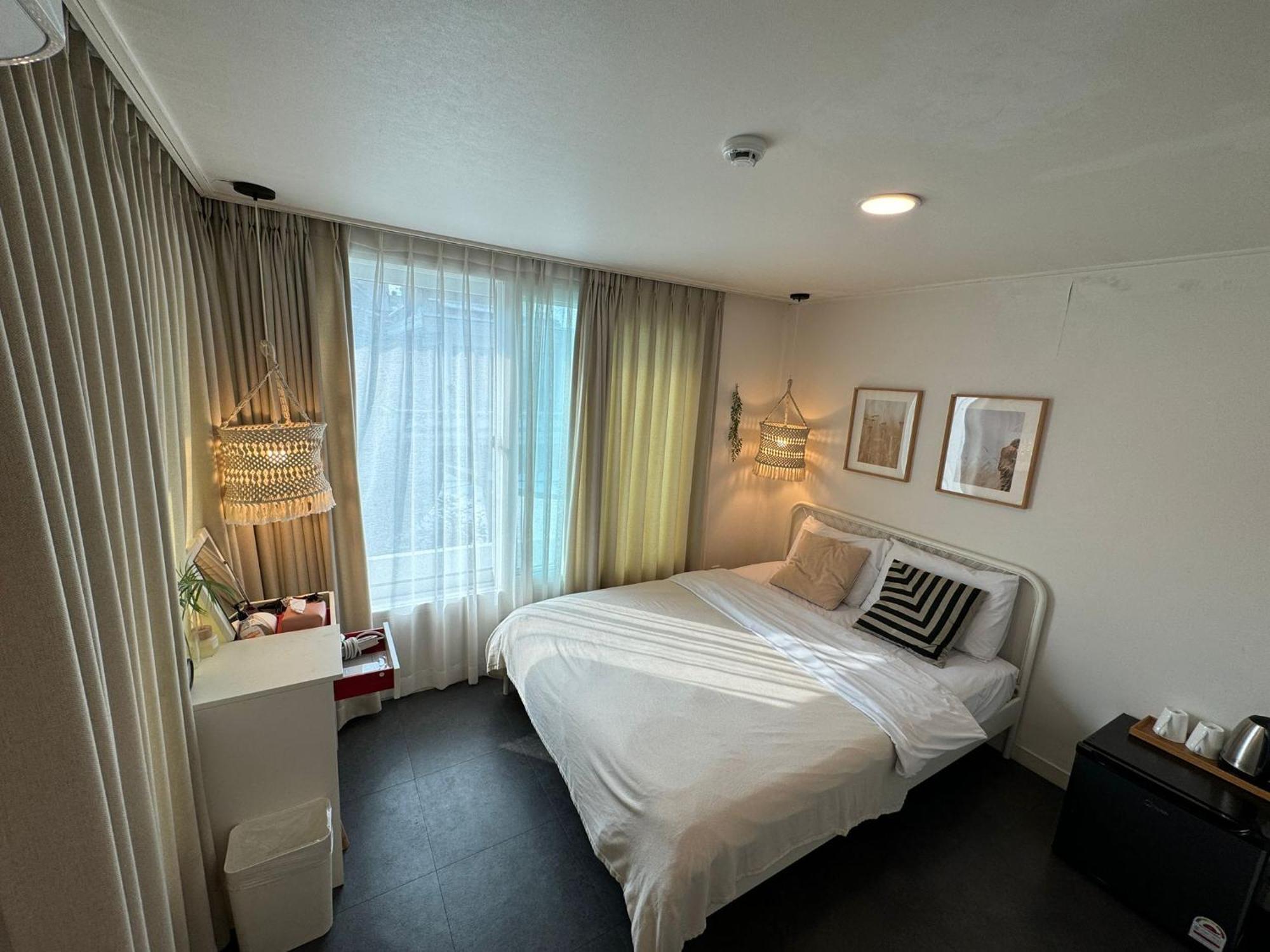 Neat House Hotel Сеул Екстериор снимка
